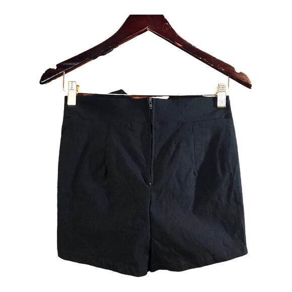 Love Tree Black High Waisted Tie-Waist Shorts Feminine Summer Women's M NWT - Picture 3 of 5